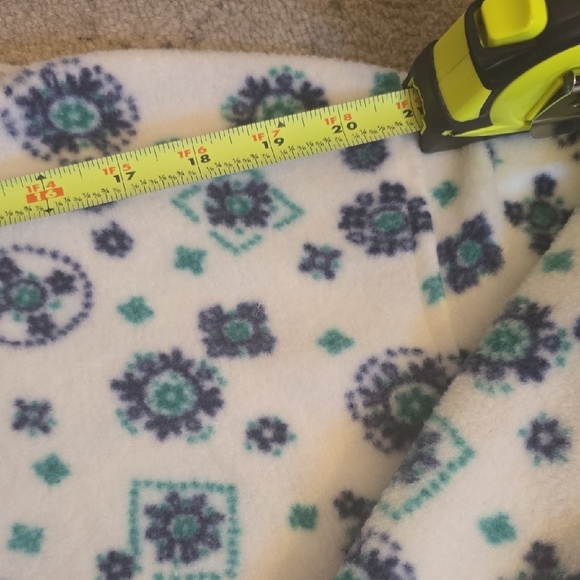 Cabin Creek Winter Floral Fleece in Blue and Green - Picture 6 of 15